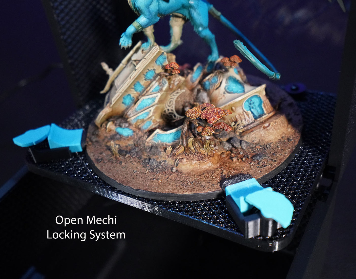 Mechi Monster Display Case - 8 Module